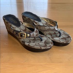 coach high hell flip flops